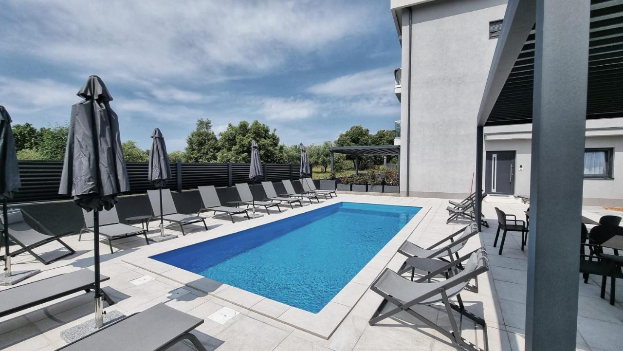 Luxury Residence Levante Ρόβινι Εξωτερικό φωτογραφία