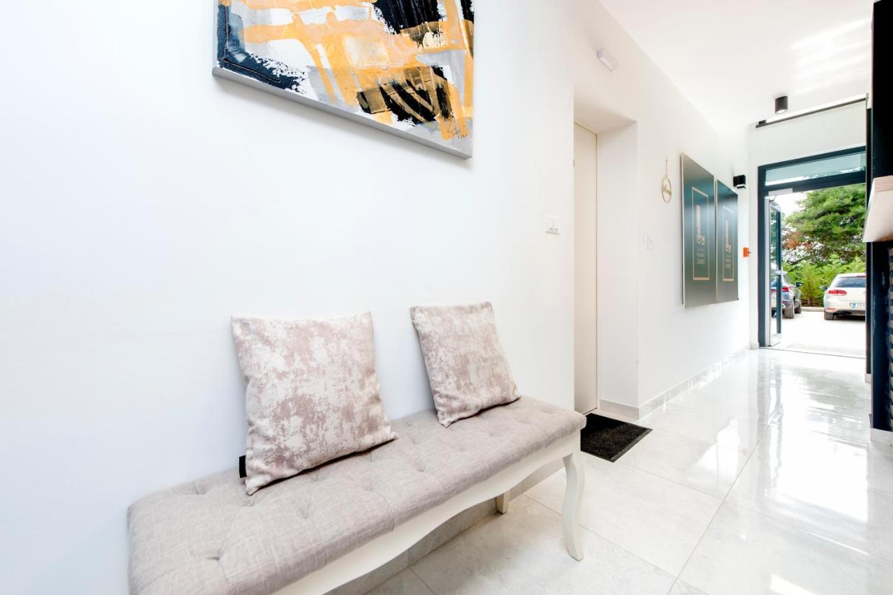 Luxury Residence Levante Ρόβινι Εξωτερικό φωτογραφία